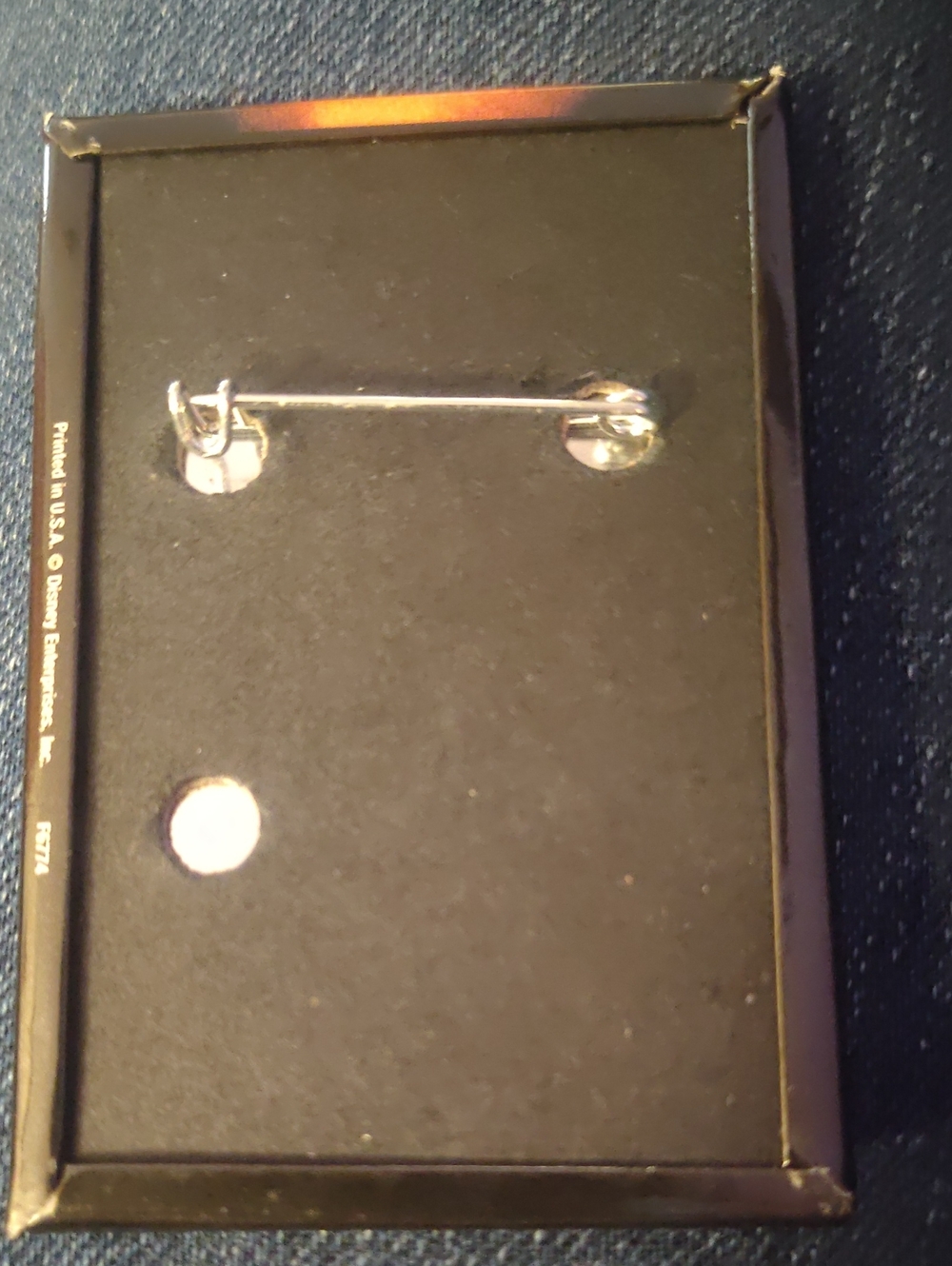 Pin Titans - Picture 2 of 2